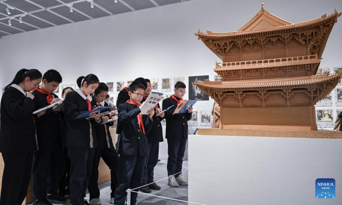 極高重視